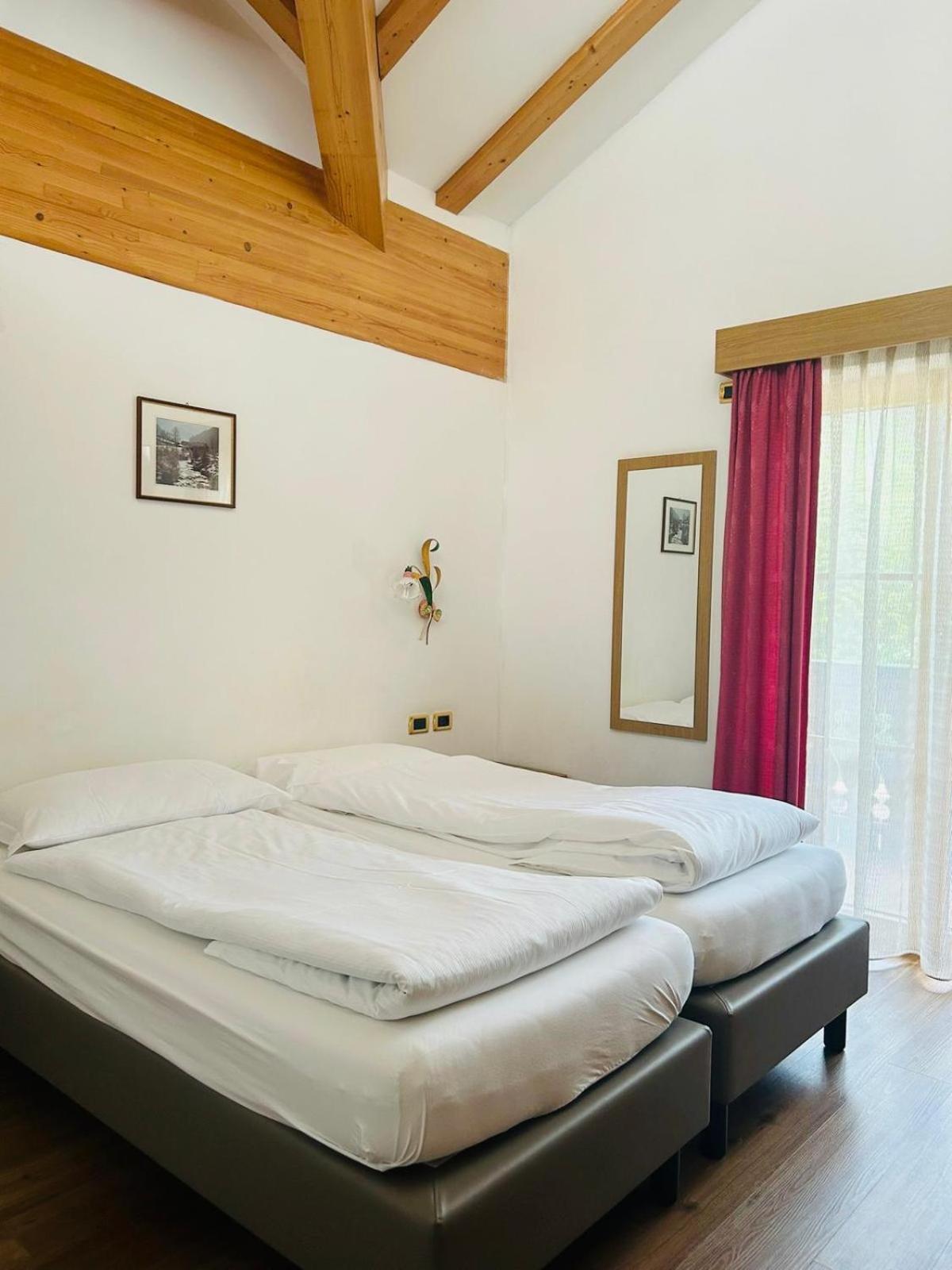 El Ciasel Hotel Canazei Buitenkant foto